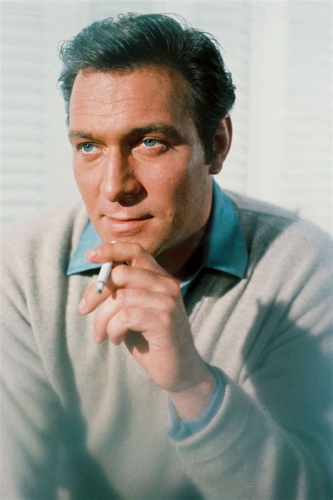 20 Portraits of a Young and Handsome Christopher Plummer in the 1950s ...