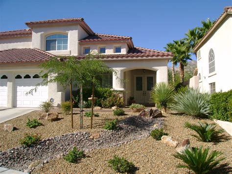 Backyard Desert Landscaping Ideas On A Budget | Landscaping