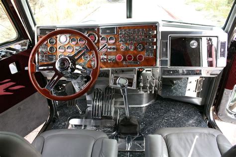 Semi trucks interior, Truck interior, Peterbilt trucks