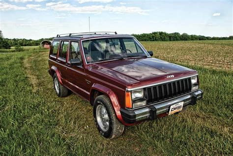 Le Jeep - The 1985 Jeep Cherokee Diesel - Diesel World