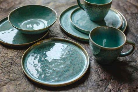 What is Earthenware Made of? – Earthenware Pottery 101