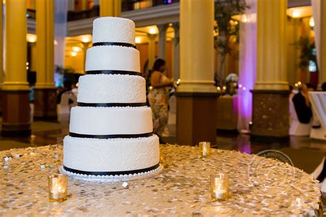 Landmark Center Wedding Photos | Carina Photographics