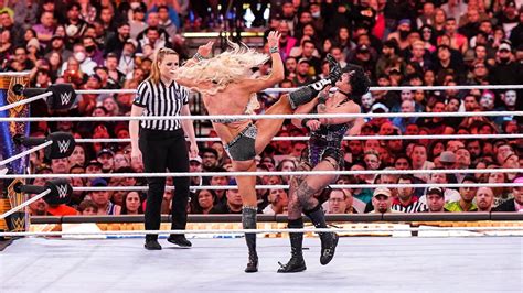 Charlotte Flair vs. Rhea Ripley – SmackDown Women's Title Match: photos ...