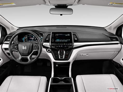 2023 Honda Odyssey Pictures: | U.S. News