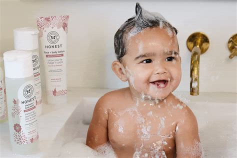 Bath Tips For Baby Skin Care - Baby Bath Moments