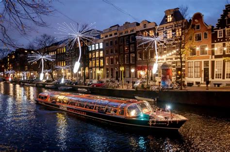 Amsterdam Light Festival Cruise - Central Station - Amsterdam | Project ...