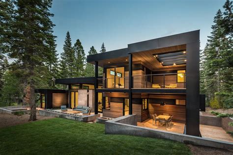 Contemporary California House In The Forest