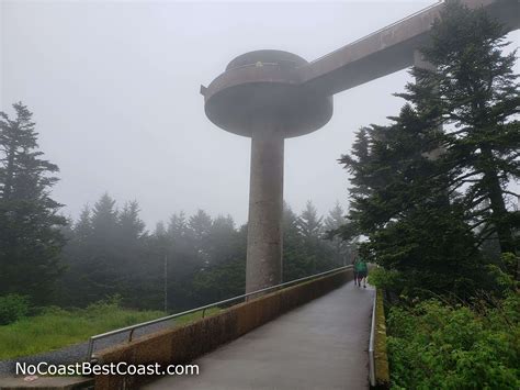 Hike Clingmans Dome (Tennessee State Highpoint) at Great Smoky ...