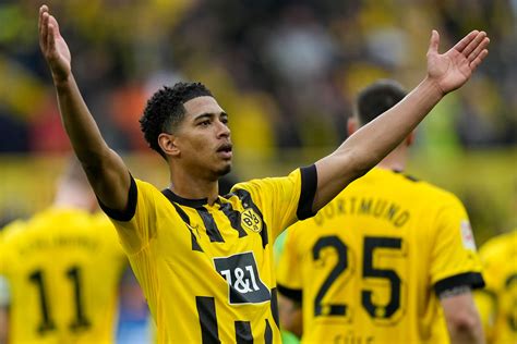 Jude Bellingham nets double as Borussia Dortmund keep up title pursuit ...