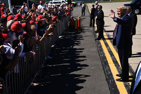 How Many Attended Trump’s Pennsylvania Rally? Crowd Photos | Heavy.com