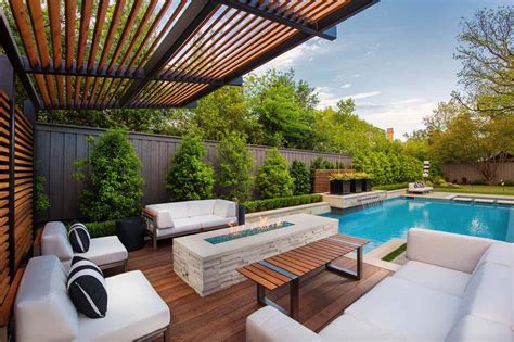 28 Inspiring Fire Pit Ideas To Create A Fabulous Backyard Oasis