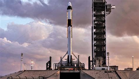 SpaceX hot-fires Falcon 9 with Crew Dragon aboard prior to first ...