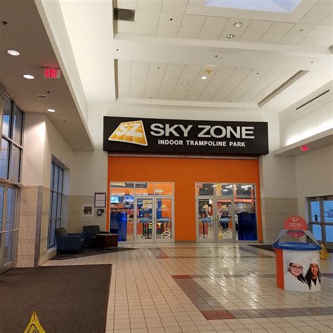 SKY ZONE TRAMPOLINE PARK (2024) All You Need to Know BEFORE You Go ...