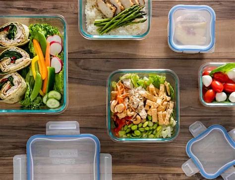 8 Best Reusable Food Containers For Zero Waste Kitchen Storage