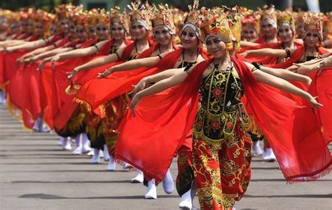 45 Tari Tradisional Jawa Timur (Gambar dan Penjelasannya) - Blogsiana.com