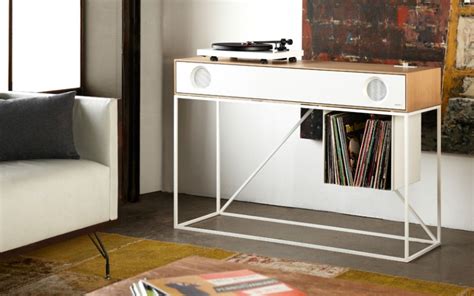 Spin That Vinyl: Modern Record-Player Setups | Decoist