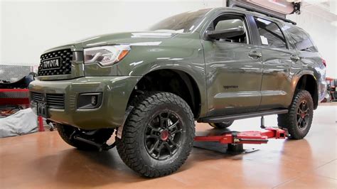 Performance Lift Kit on 2020 Toyota Sequoia at Kendall Toyota of Bend ...