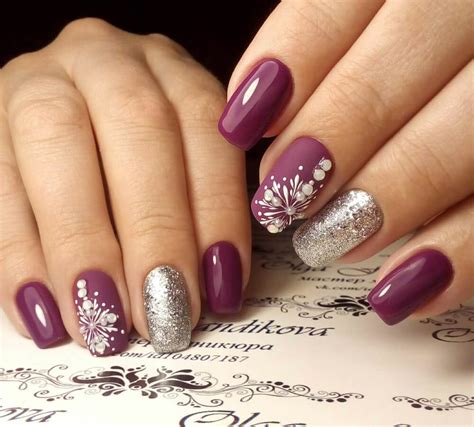 Ongle en gel hiver : les couleurs et les motifs à privilégier cette année