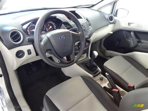 2012 Ford Fiesta S Sedan interior Photo #57403262 | GTCarLot.com