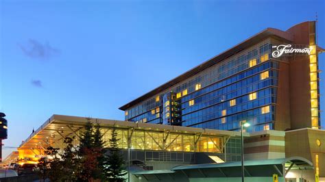 Fairmont Vancouver Airport, B.C., Canada - Hotel Review | Condé Nast ...