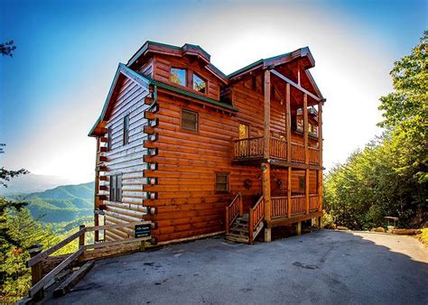 Family-Friendly Cabin Rental near Dollywood, Tennessee