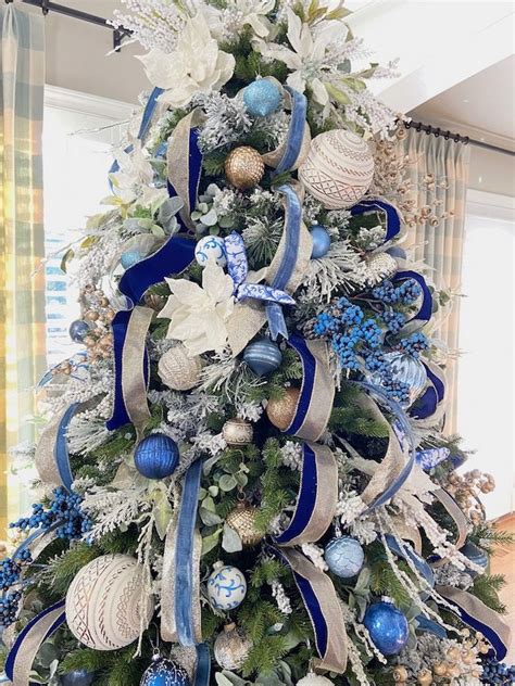 Our Blue and White Color Scheme for Christmas - Perfecting Places ...