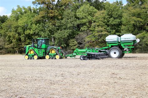 Raptor Strip Tillage Tool - Unverferth Seedbed Tillage