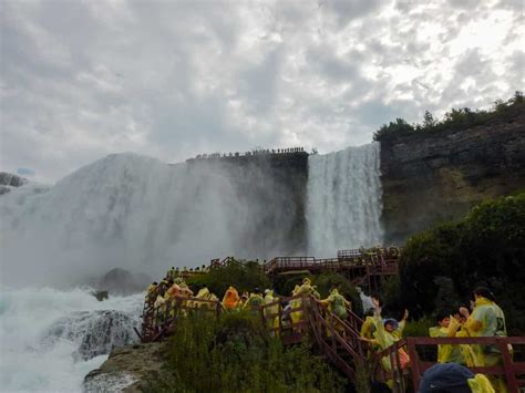 Cave of the Winds Niagara Falls (Adventure Guide)