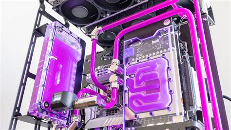 Count the radiators in this pink water-cooled gaming PC build