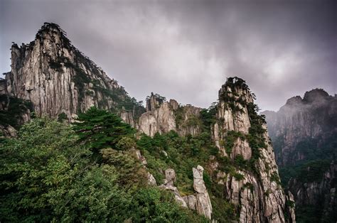 Huangshan - The Yellow Mountains of China Part 1 - Anne McKinnell ...