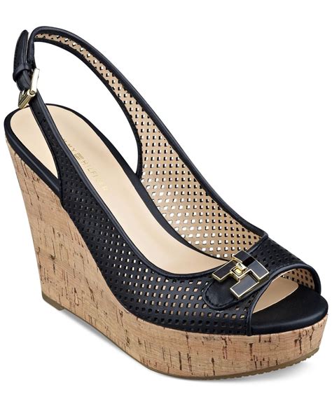 Tommy hilfiger Women's Kaluwa Platform Wedge Sandals in Black | Lyst