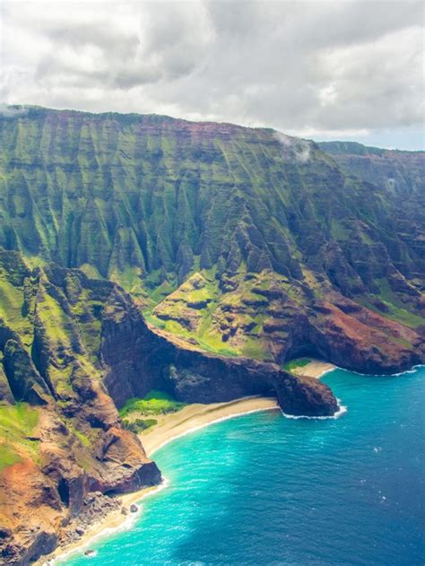 25 Best Places to Live in Hawaii | Sarah Scoop