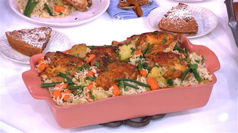 Jesse James Decker shares chicken thigh bake recipes - Good Morning America