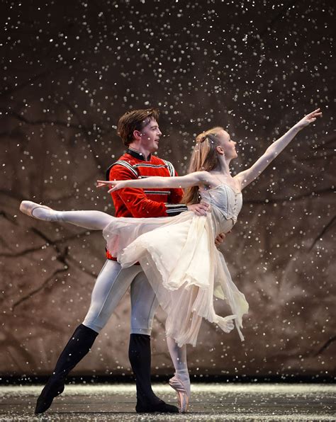 A Winter Wonderland: Birmingham Royal Ballet's The Nutcracker - SeeingDance