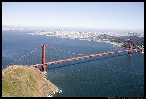 Photograph by Philip Greenspun: golden-gate-bridge-aerial-5