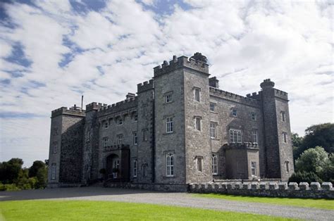 Ireland Discovery Tours. Slane Castle Tour, with our professional ...