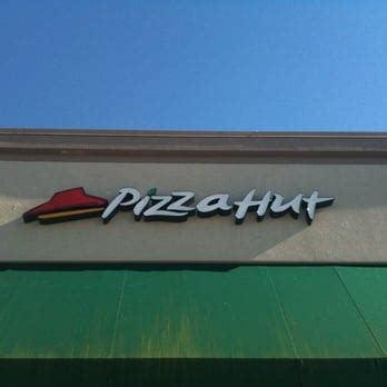 Pizza Hut - 12 Photos - Pizza - 5913 N Illinois St, Fairview Heights ...