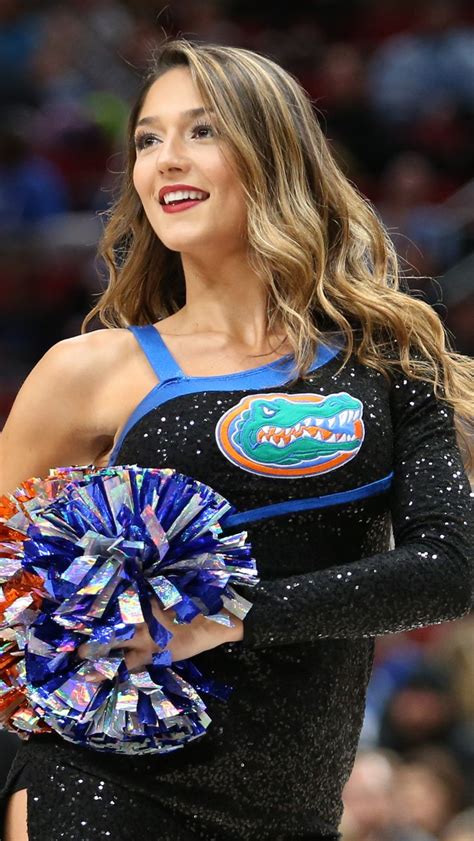 Team Spotlight: Florida Gators Dazzlers' Extensive Wardrobe | Cheer ...