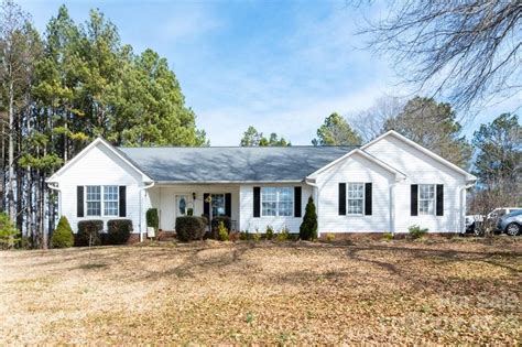 Mooresboro, NC Real Estate - Mooresboro Homes for Sale | realtor.com®