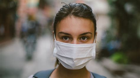 Should You Wear a Surgical Mask? Read the Latest Guidelines | Allure