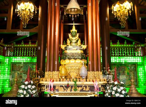 Replica of the Emerald Buddha of Bangkok, temple complex Wat Phra Kaeo ...