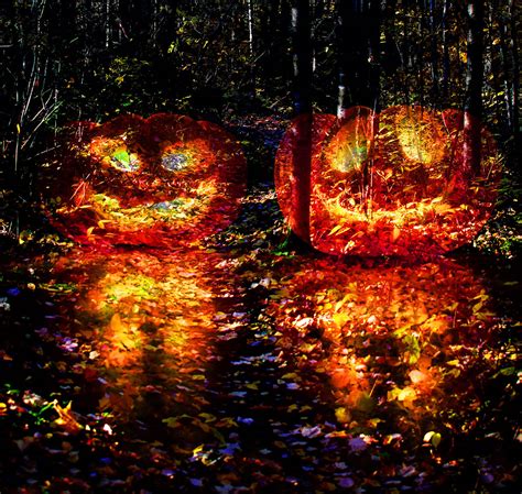 Halloween Scary Wood 3 ⋆ Simply Creative Stock Imagery