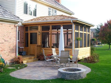 Screen Porch and Patio with Fire Pit in Hawthorn Woods, IL Screened ...