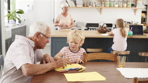 Grandfamilies: Grandparents Raising Grandchildren | Seniors Guide