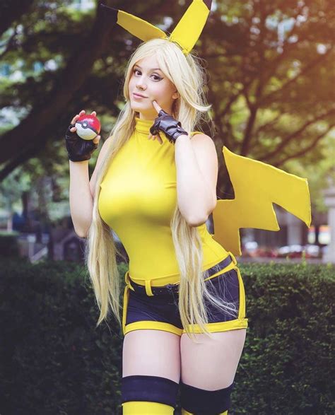 Pikachu girl cosplay | Animoe