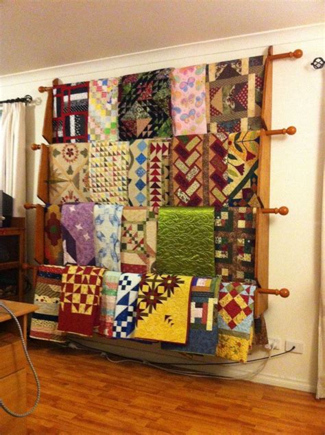 Quilt display racks, Quilt rack, Quilt display