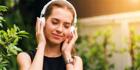 How Technology and Music Can Reduce Stress: The Science Behind It