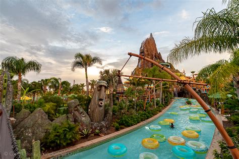 Fun in the Sun at Universal's Volcano Bay Florida (with our BEST tips ...