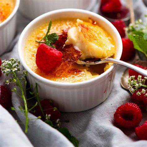 Crème Brûlée (French vanilla custard) | RecipeTin Eats