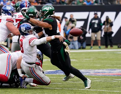 New York Giants vs. New York Jets: Best photos from Week 10